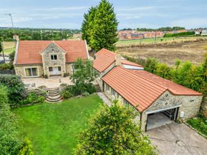 Photo 17- click for photo gallery